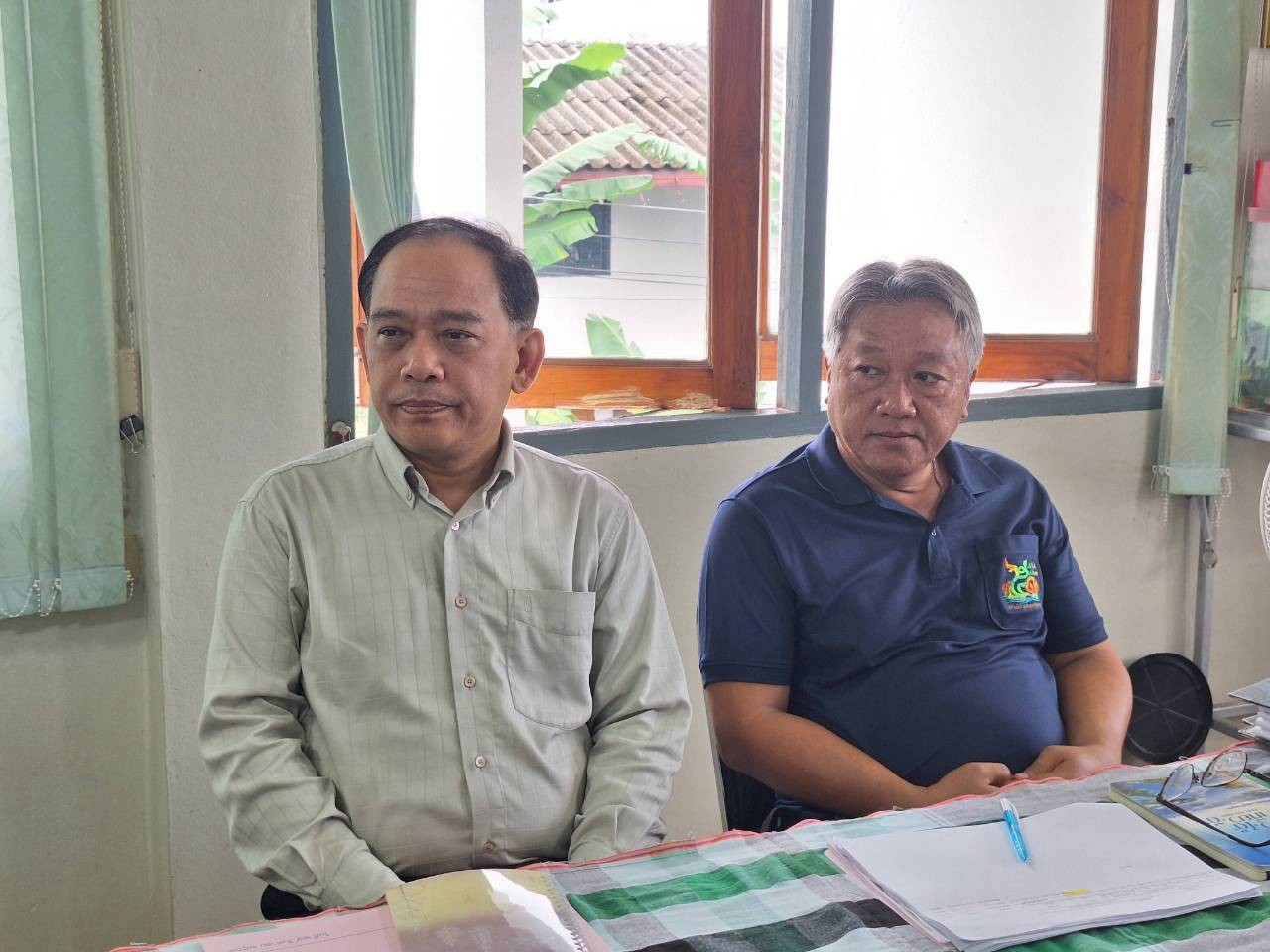 title - ผู้ตรวจราชการ ส.ป.ก. ลงพื้นที่จังหวัดสกลนคร ประชุมติดตามความก้าวหน้าผลการดำเนินงาน พร้อมตรวจเยี่ยมให้กำลังใจเกษตรกรในเขตปฏิรูปที่ดิน 